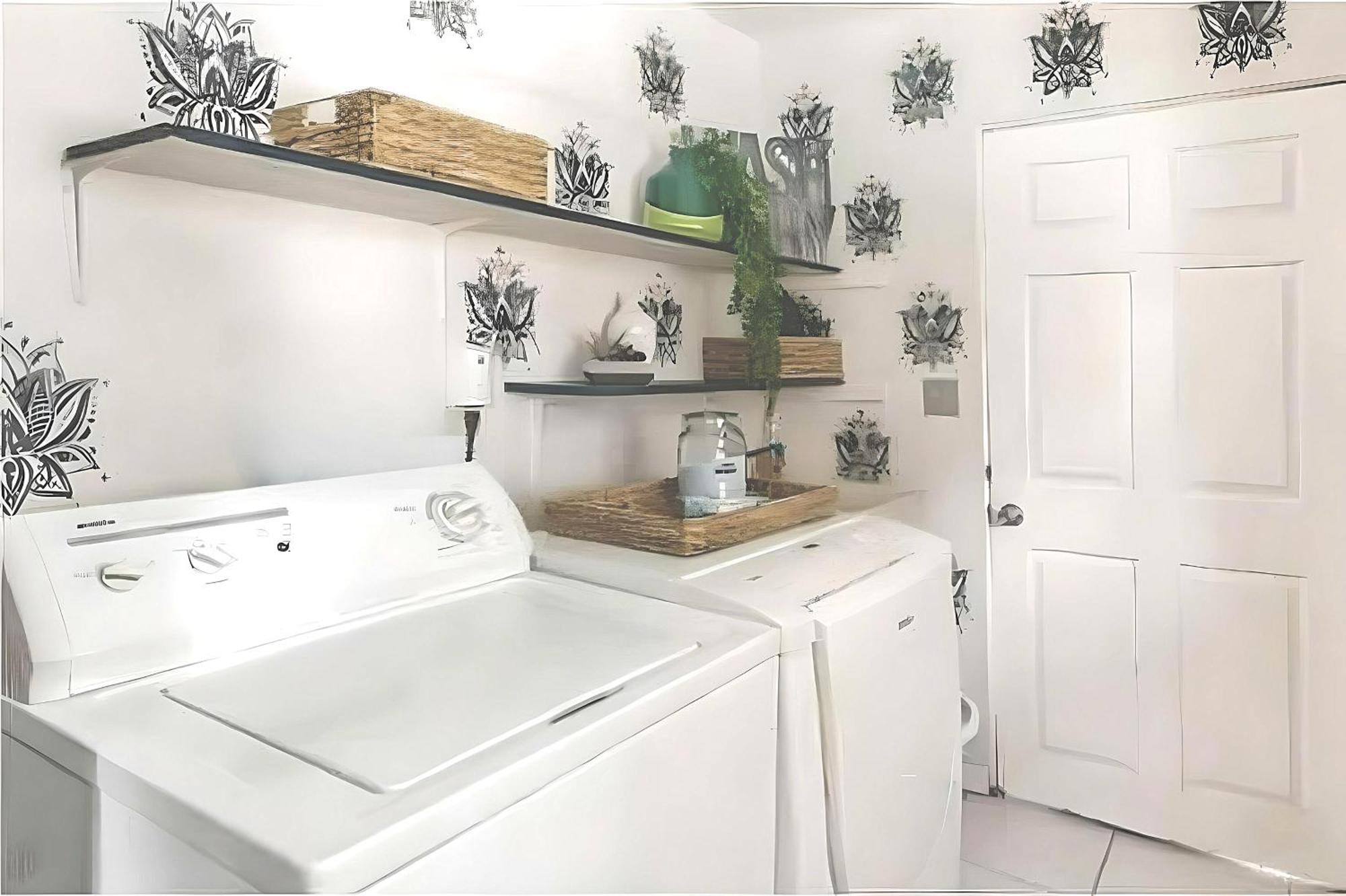 Luxury Zen Den With Heated Pool Just Off Siesta Key Appartement Sarasota Buitenkant foto