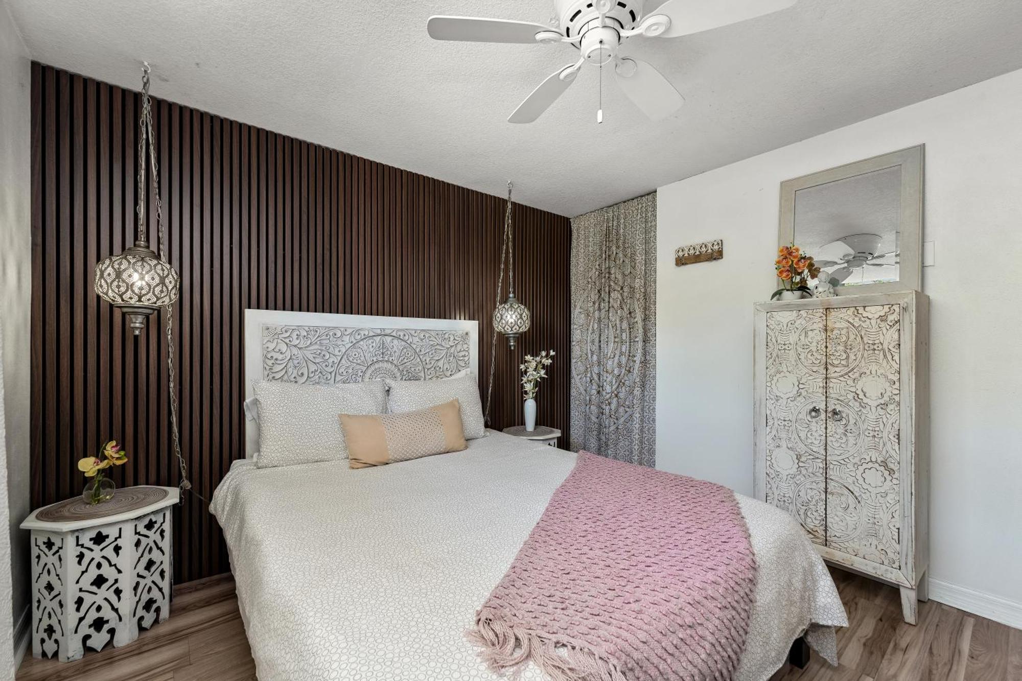 Luxury Zen Den With Heated Pool Just Off Siesta Key Appartement Sarasota Buitenkant foto