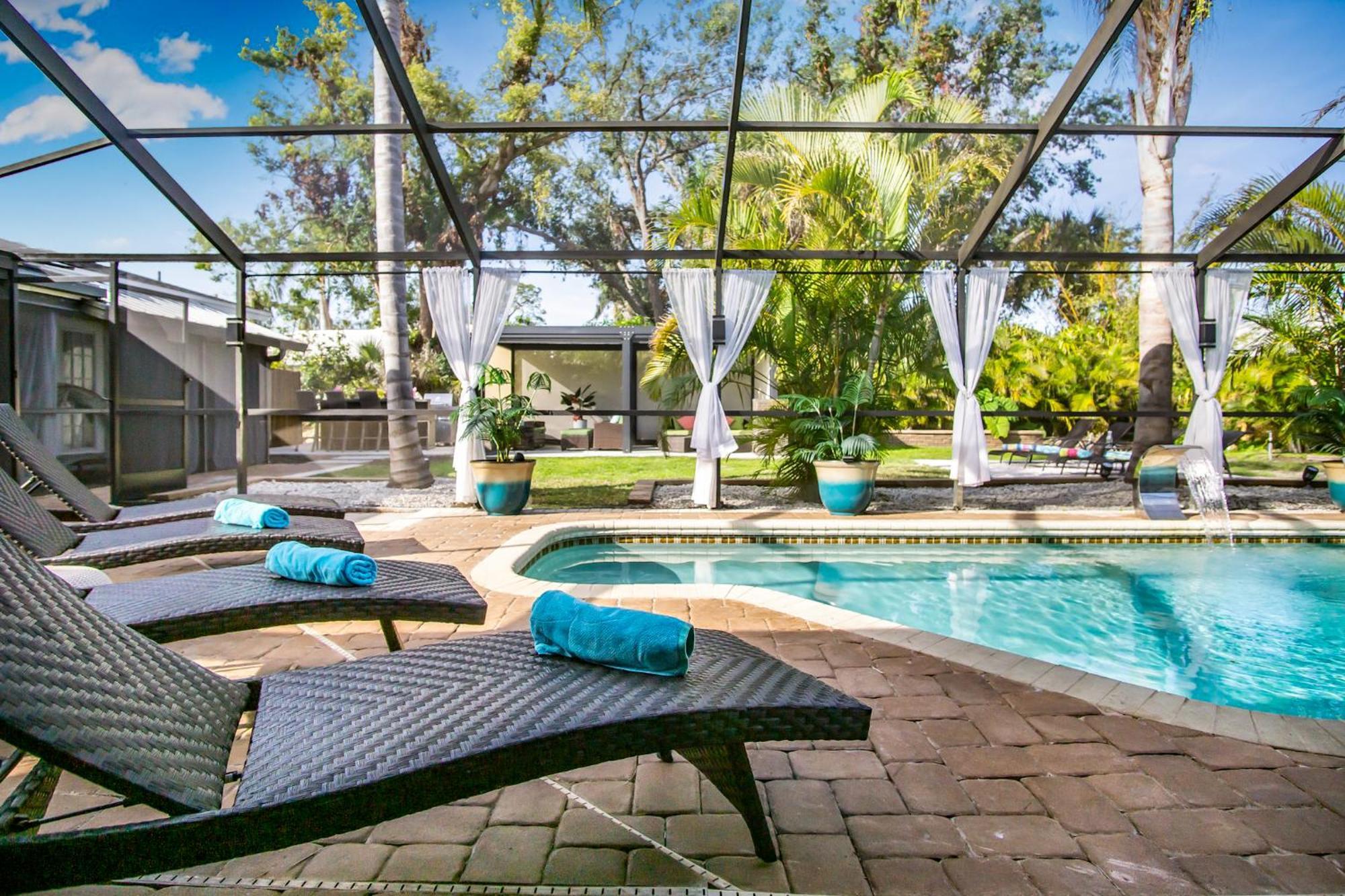 Luxury Zen Den With Heated Pool Just Off Siesta Key Appartement Sarasota Buitenkant foto