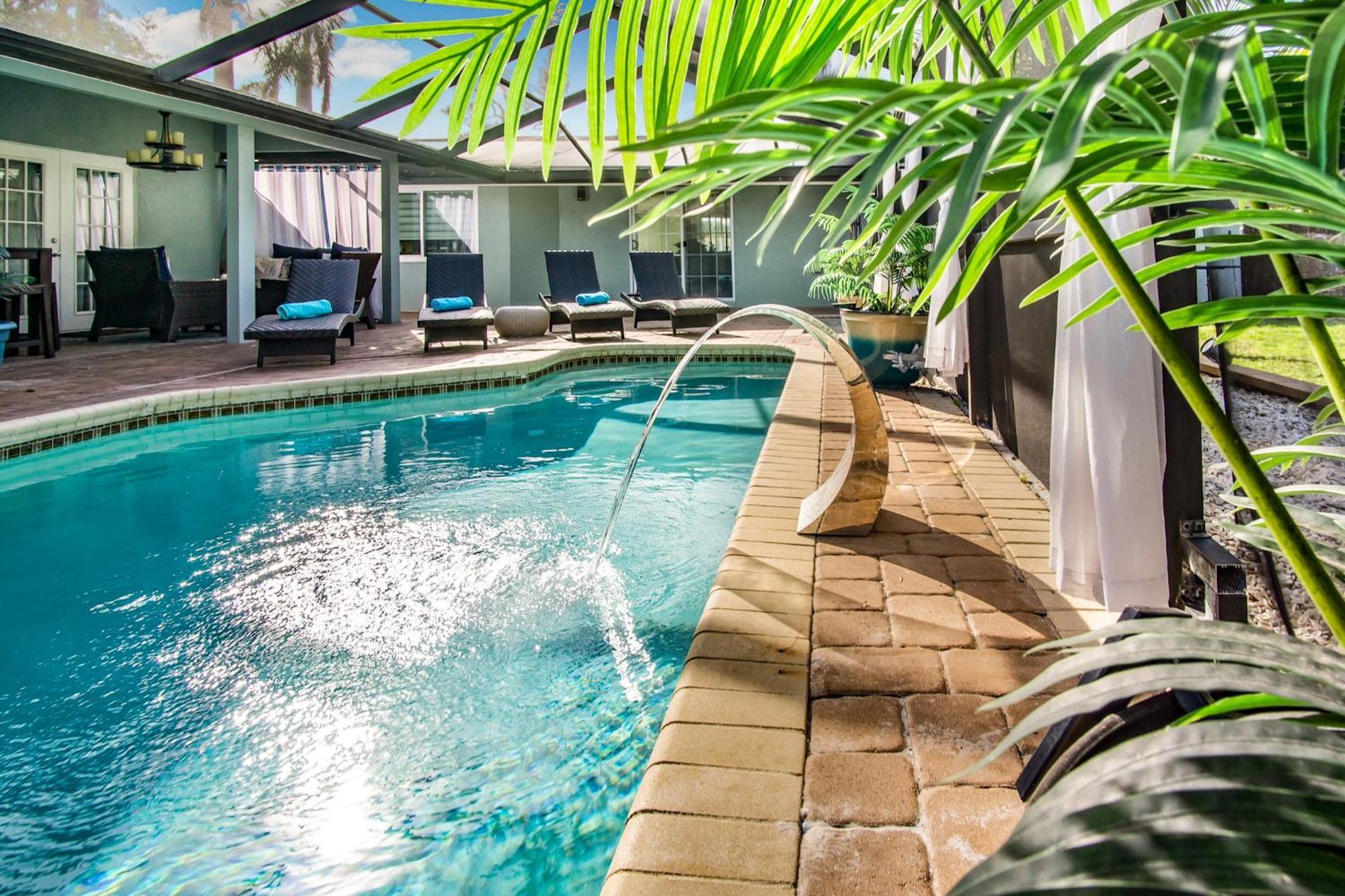 Luxury Zen Den With Heated Pool Just Off Siesta Key Appartement Sarasota Buitenkant foto